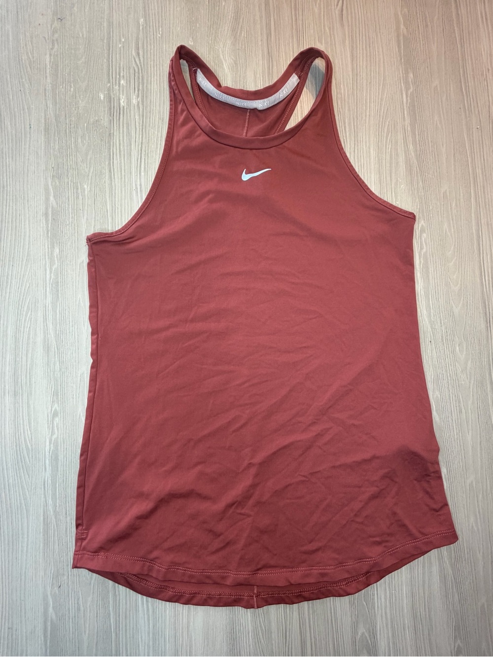 Nike Dri-FIT Slim Fit Women's Training Tank Top Rust Red Maroon Size Small